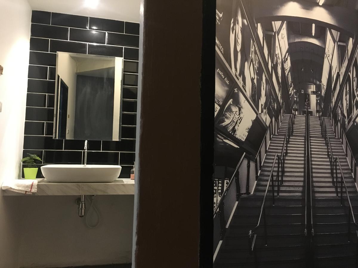 Siam Host Ratchada - Mrt Ladprao Hostel Банкок Екстериор снимка