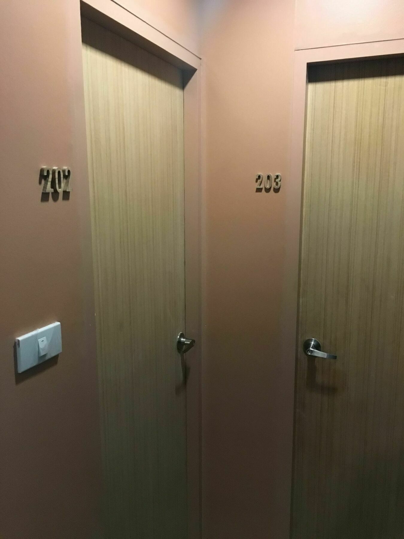 Siam Host Ratchada - Mrt Ladprao Hostel Банкок Екстериор снимка
