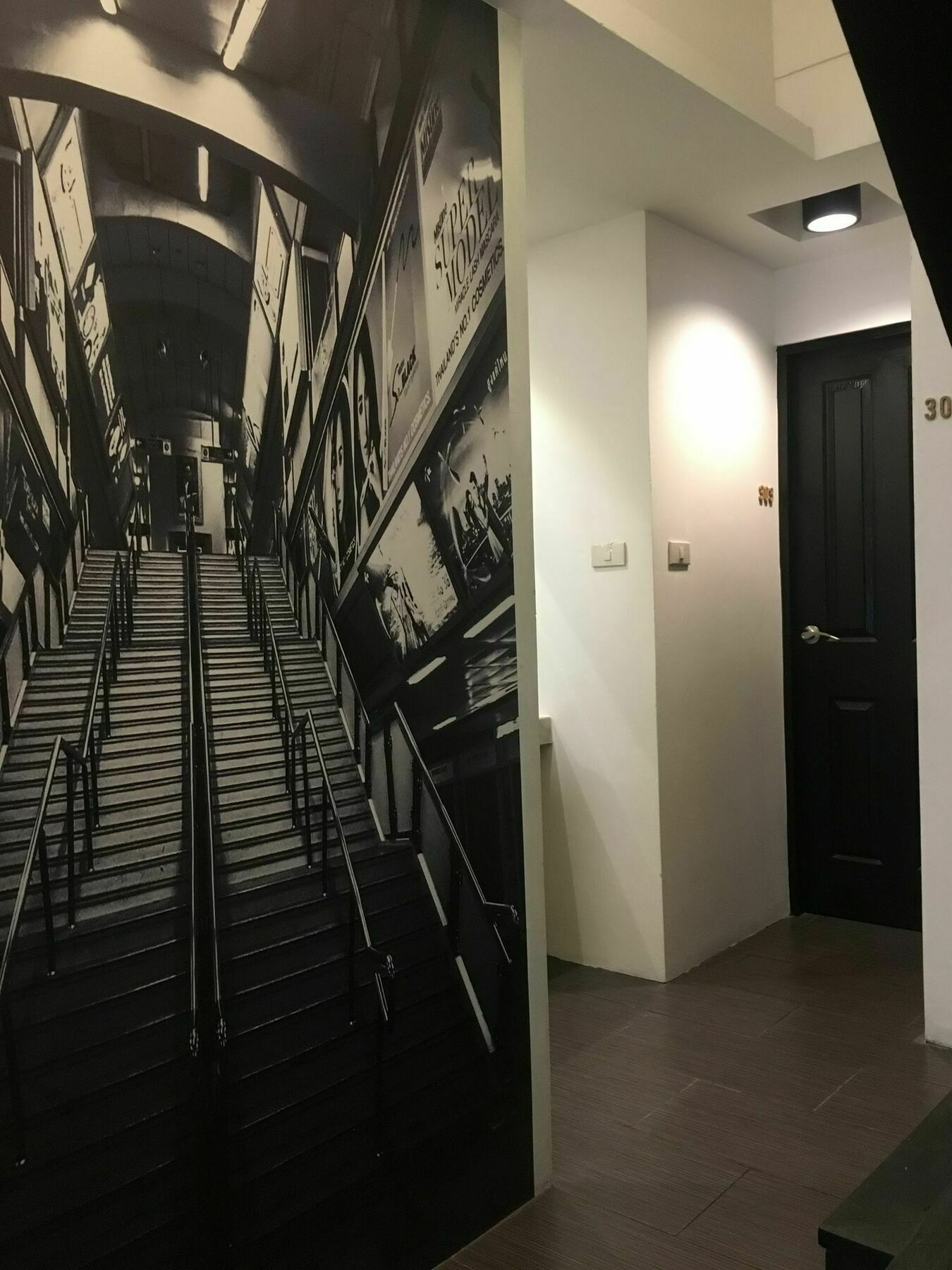 Siam Host Ratchada - Mrt Ladprao Hostel Банкок Екстериор снимка