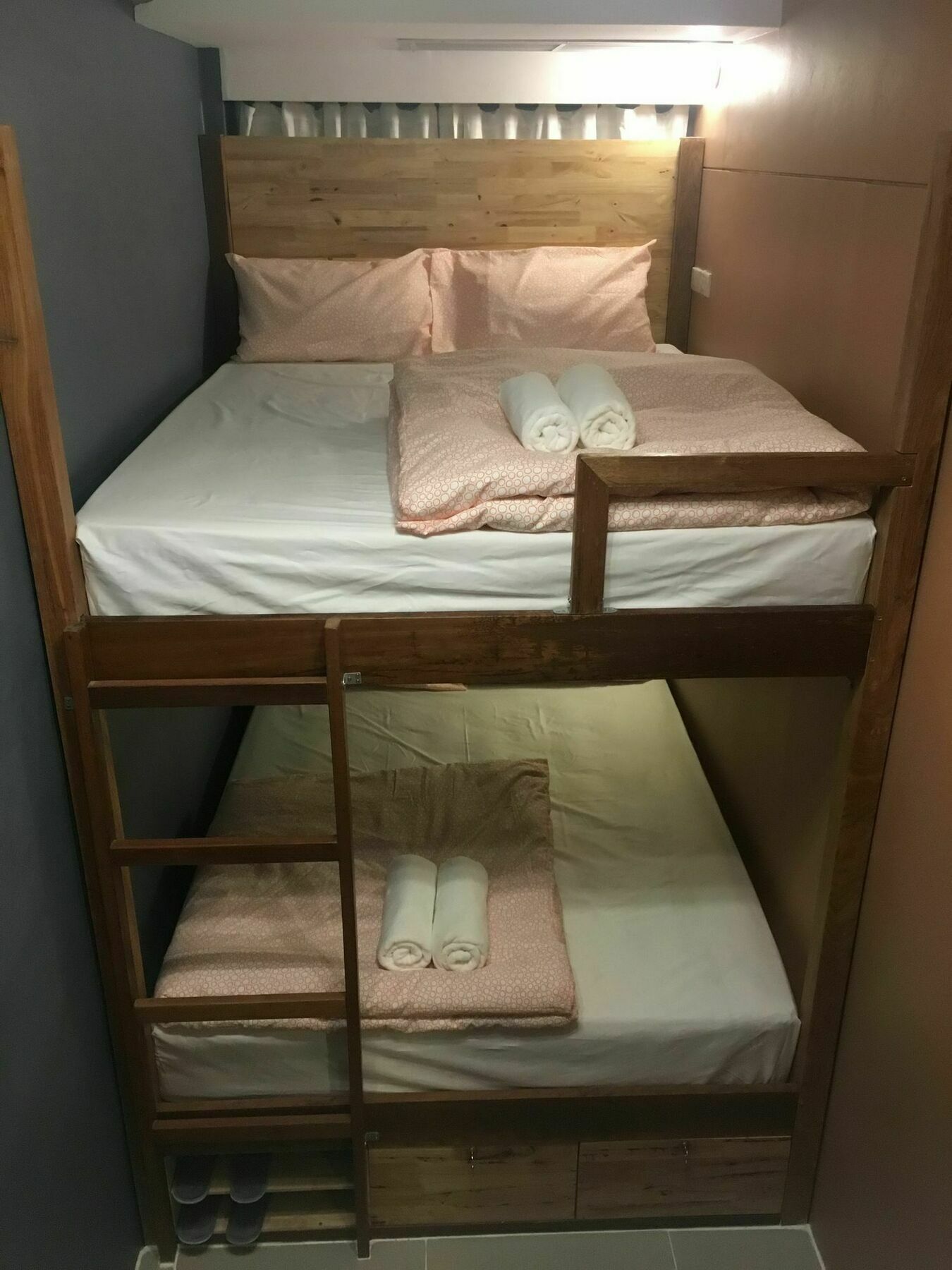 Siam Host Ratchada - Mrt Ladprao Hostel Банкок Екстериор снимка